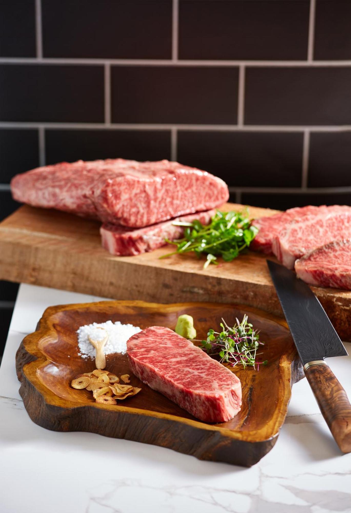 Crystalbrook Bailey Hotel Cairns Kültér fotó Australian Wagyu